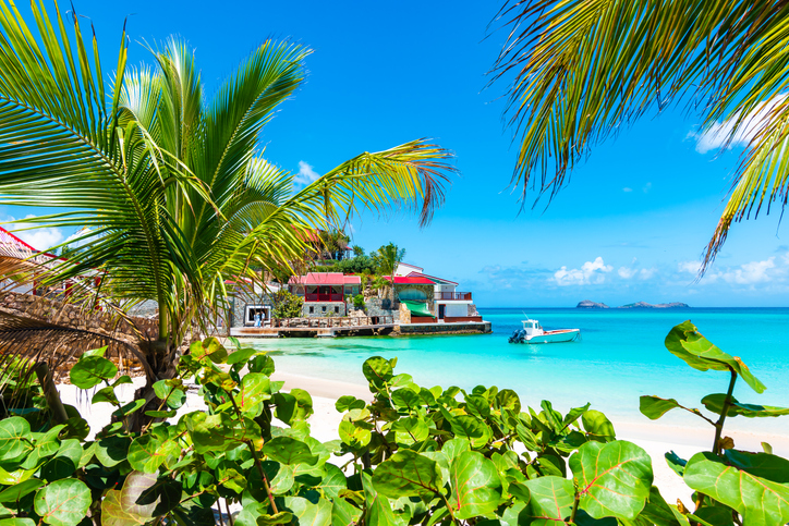 Overseas Real Estate as a Wealth Strategy Overseas Real Estate as a Wealth Strategy