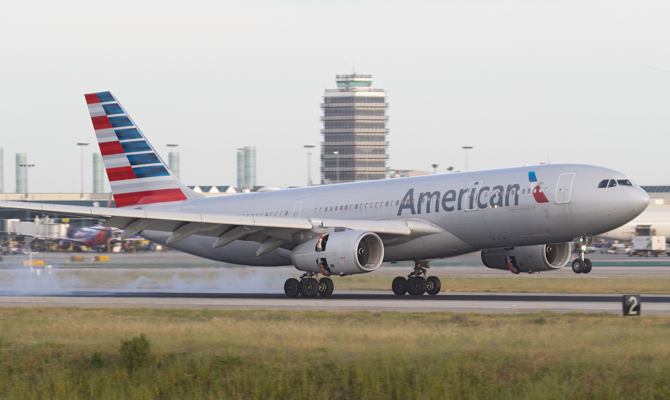 American Airlines aircraft touching down at the Los Angeles International Airport, LAX