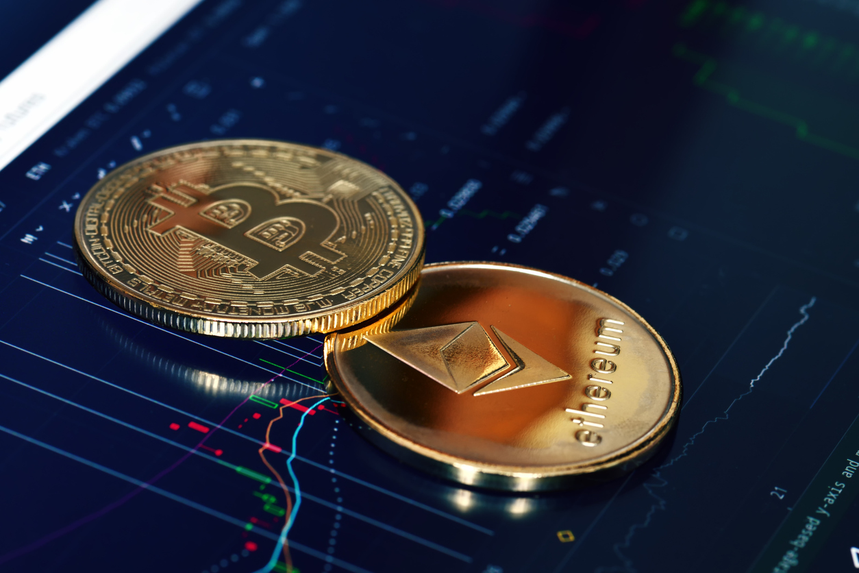Crypto currency Bitcoin and Ethereum