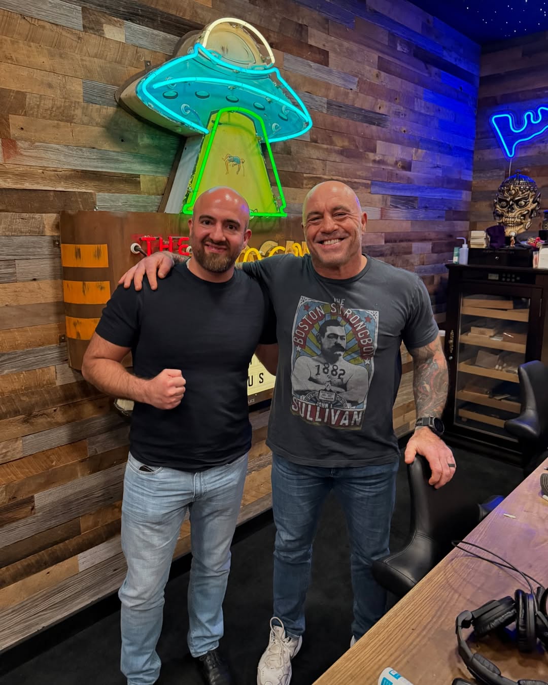 Joe Rogan Net Worth, Salary & Career Overview (2025)