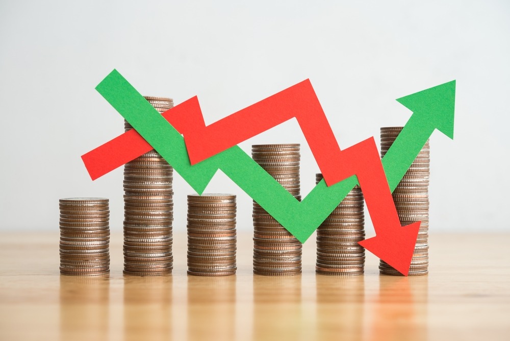 stack,coins,and,arrow,red,green,graph,chart,volatility,up