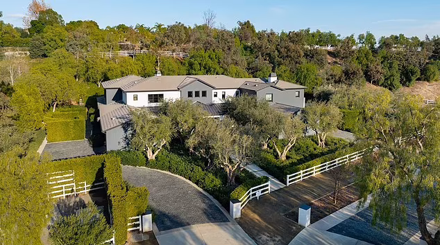 95030011 14378411 according to the listing the modern farmhouse is set amidst rows a 113 1739138234581