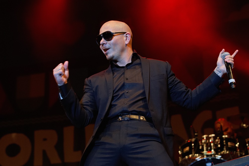 tilburg,,the,netherlands, ,june,16:,pitbull,plays,on,the