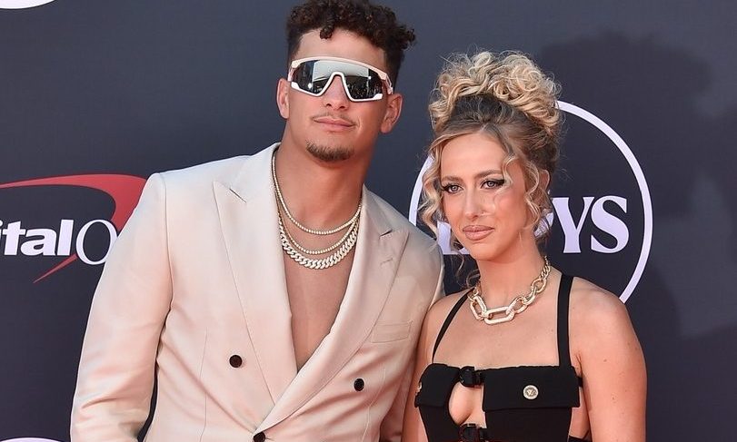 los,angeles, ,jul,12:,patrick,mahomes,and,brittany,mahomes