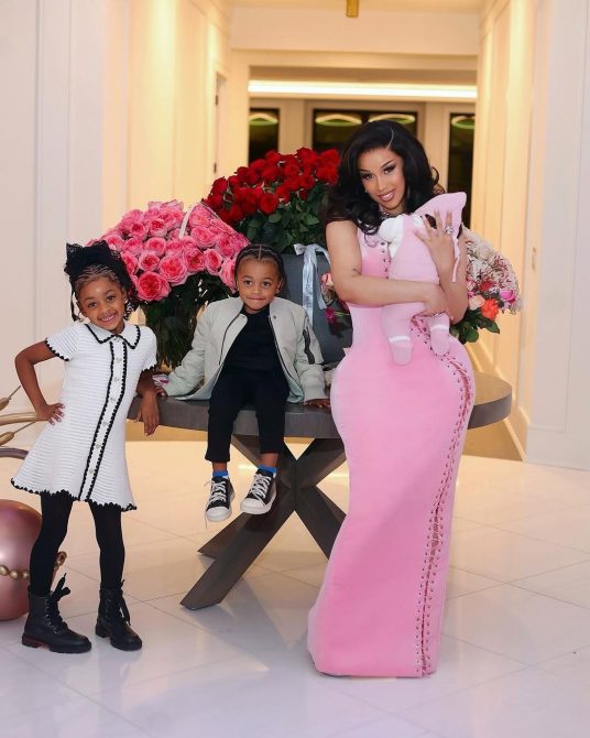 Cardi B Net Worth, Career, Life & Real Estate in 2025 - Cardi B Net Worth – From Bronx Beats To Big Bank In 2025