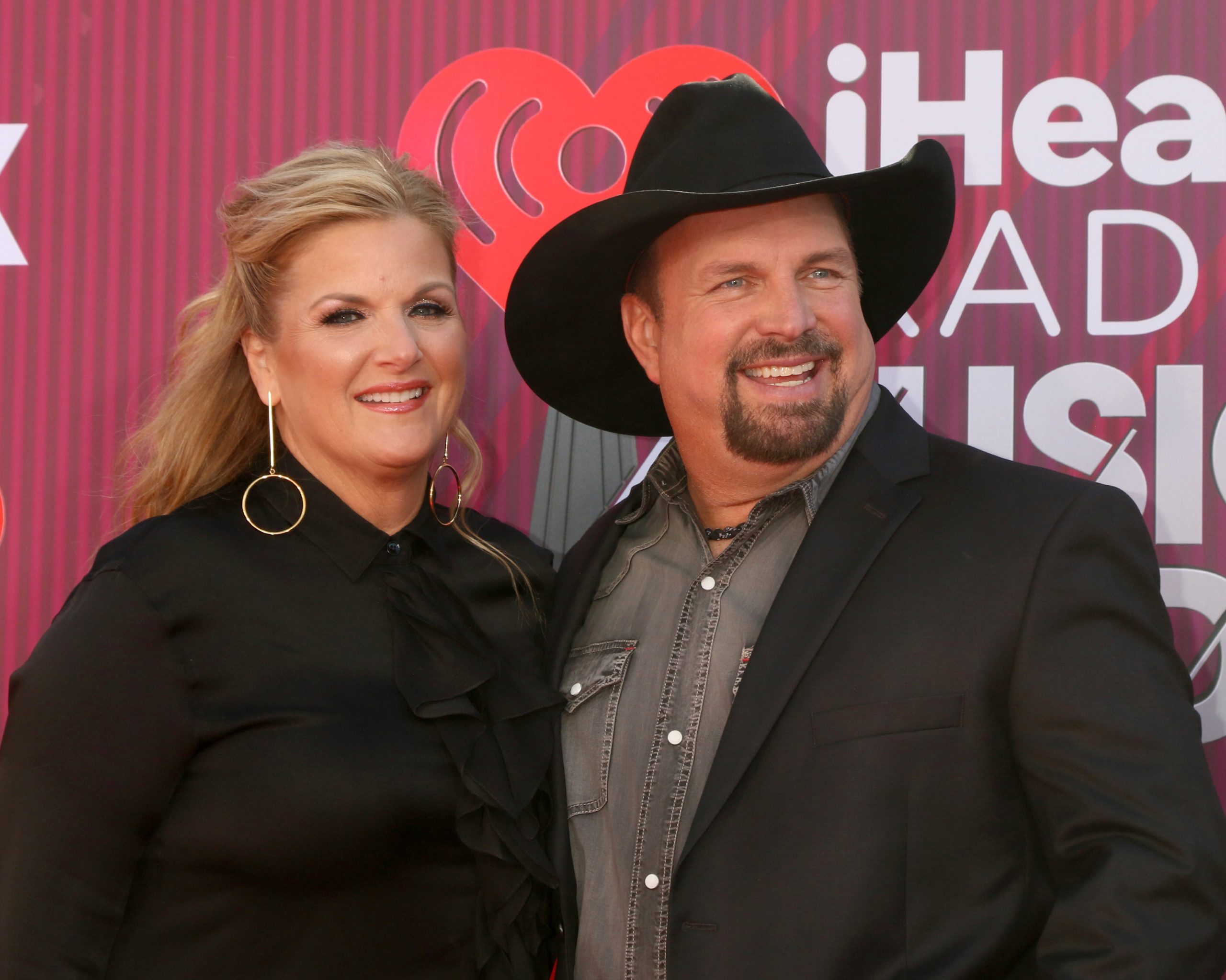 los,angeles, ,mar,14:,trisha,yearwood,,garth,brooks,at
