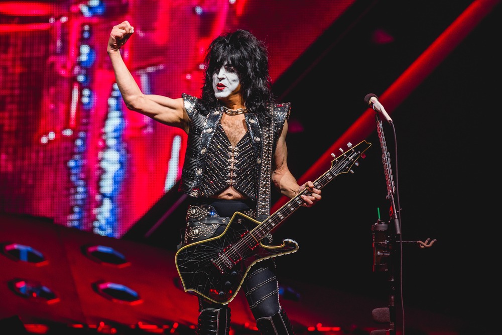 grand,rapids,,michigan,/,usa, ,march,9,,2019:,kiss