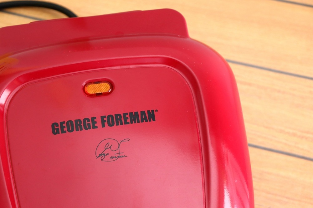 august,26,,2021, ,brazil:,george,foreman,grill,on,wooden