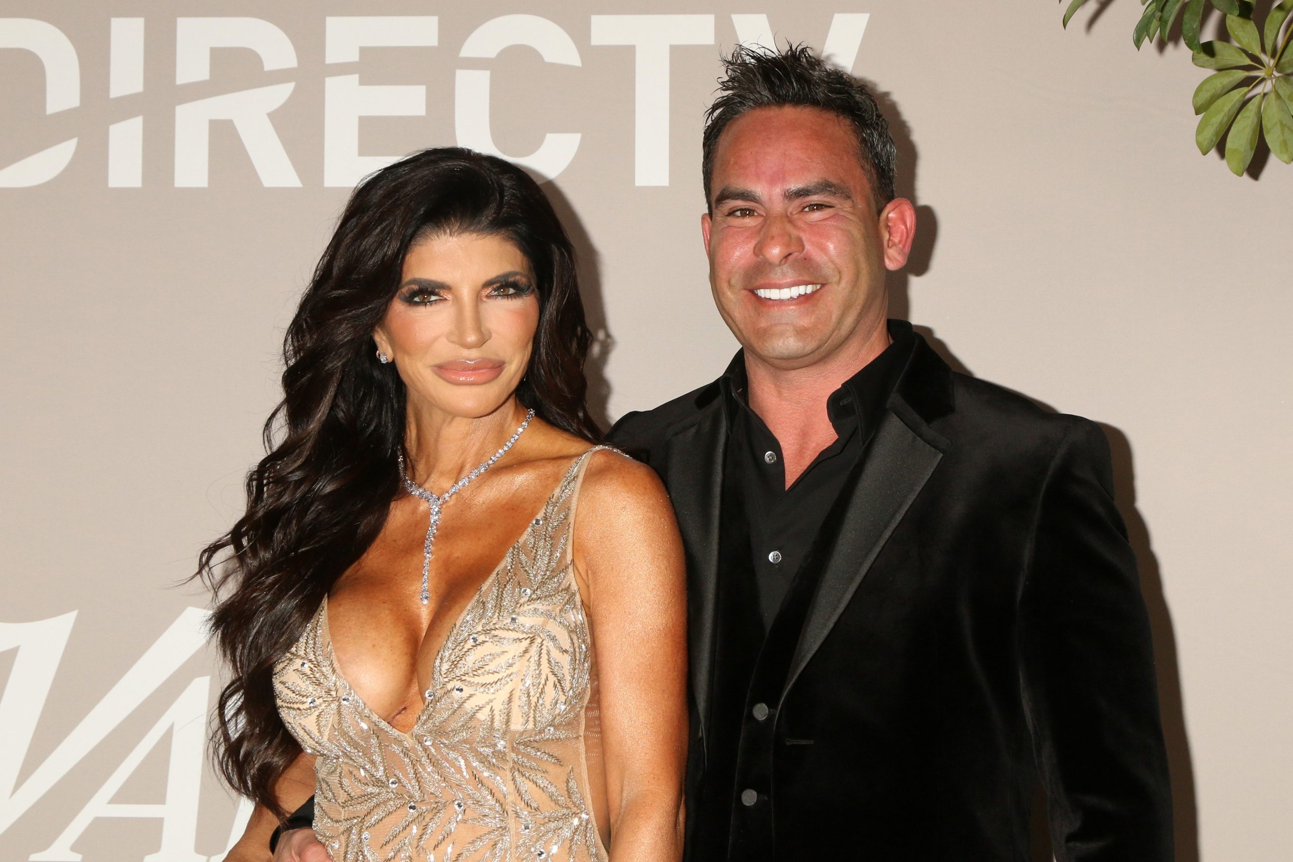 los,angeles, ,nov,29:,teresa,giudice,,luis,ruelaz,at