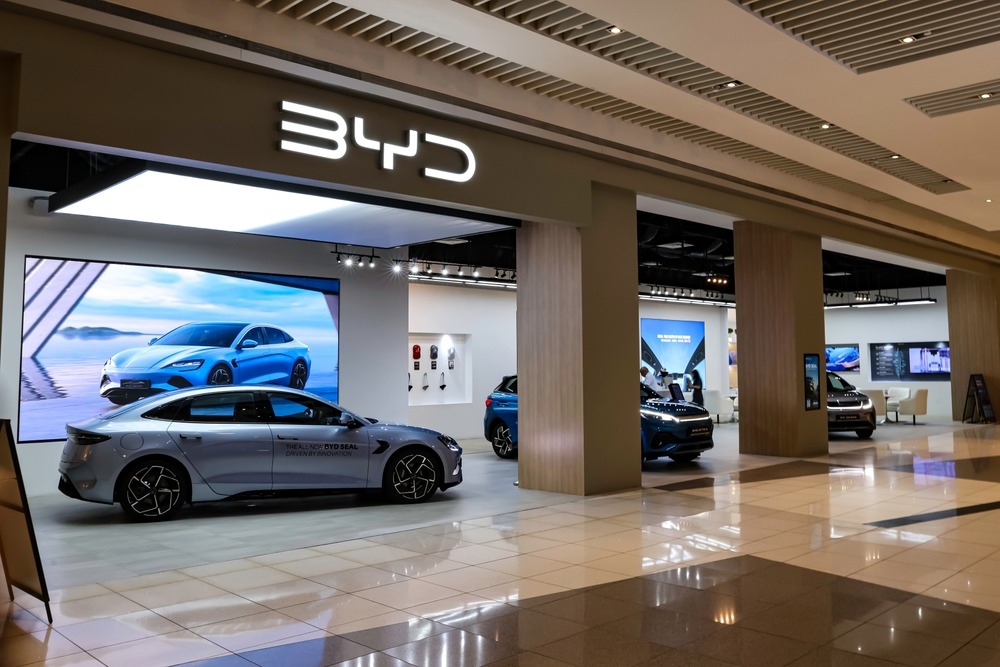 singapore, ,29,jan,2024:,a,new,showroom,of,byd