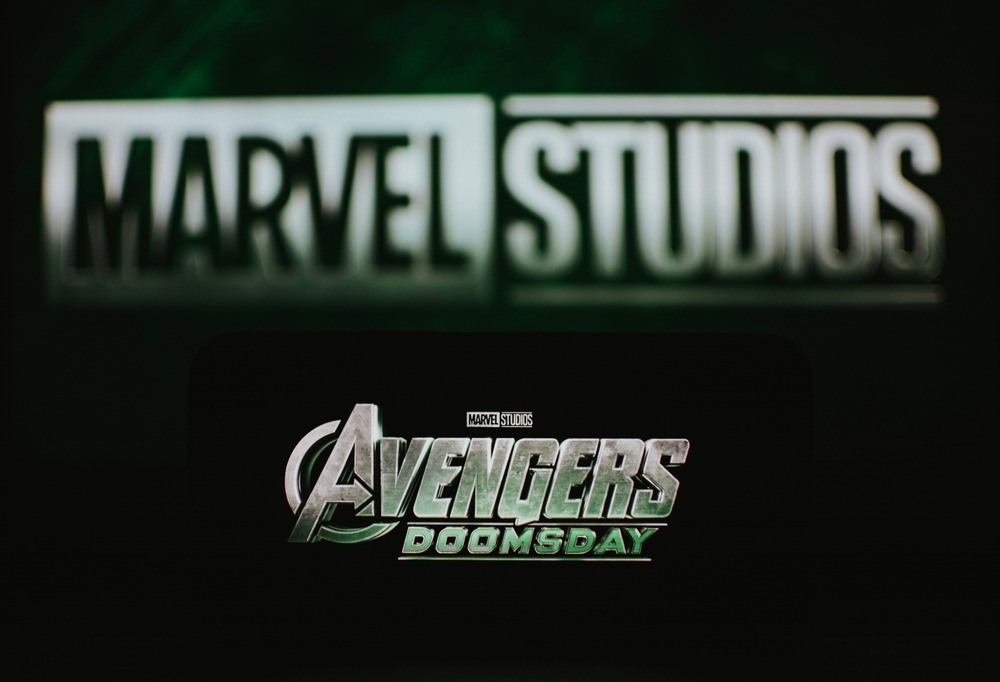 avengers:,doomsday,logo,displayed,on,smartphone,screen.,tartu,,estonia november,10,