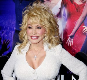 Dolly Parton Net Worth 2025: $650M Fortune Breakdown