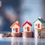 The Pros and Cons of a Cash Offer on Your House