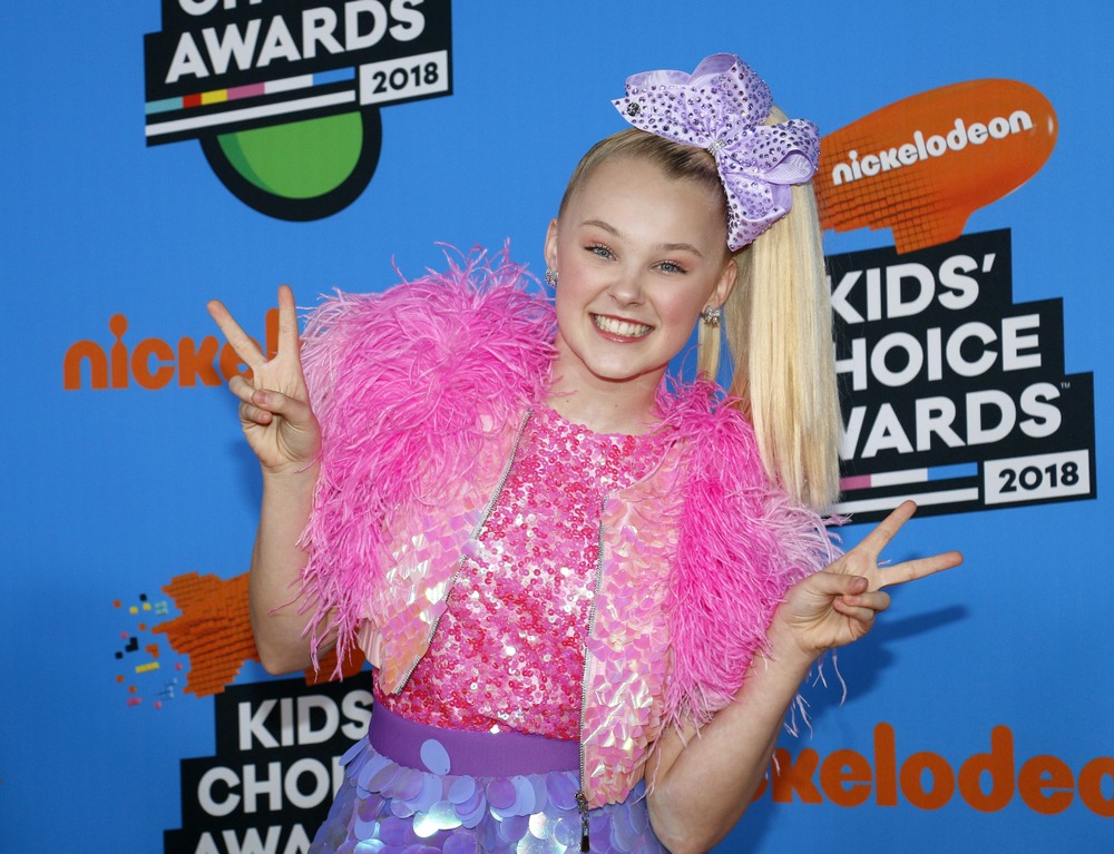 jojo,siwa,at,the,nickelodeon's,2018,kids',choice,awards,held