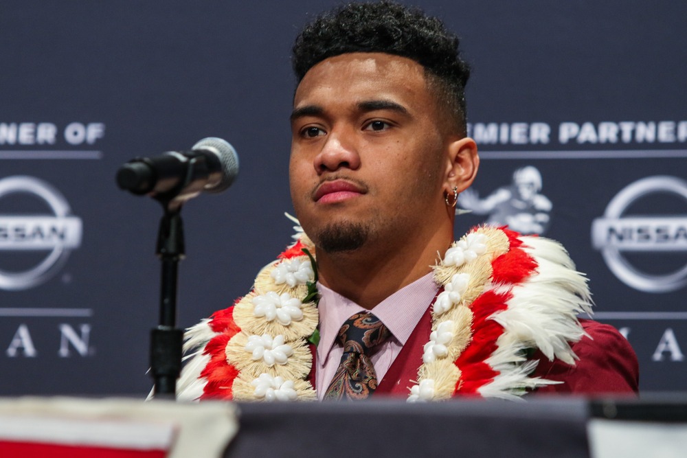 new,york dec,8:,(l r),alabama,crimson,tide,quarterback,tua,tagovailoa
