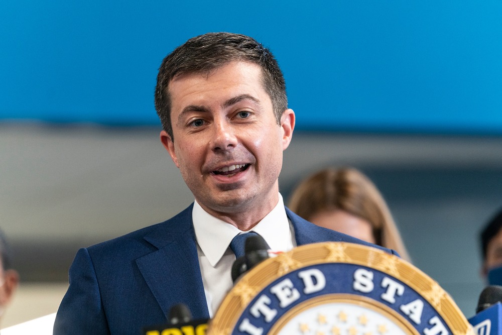 new,york,,ny, ,jun,28,2021:,secretary,of,transportation