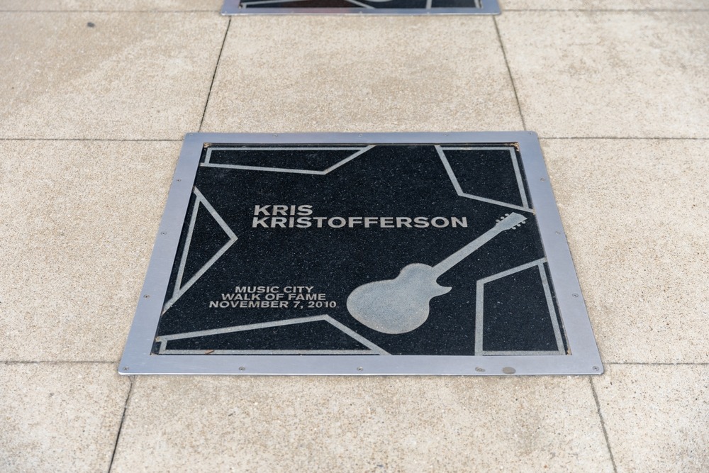 nashville,,tn, ,march,15,,2024:,kris,kristofferson,star,on