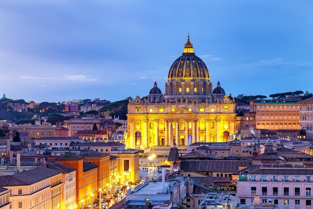 view,of,st.,peter's,basilica,in,the,vatican,city,in