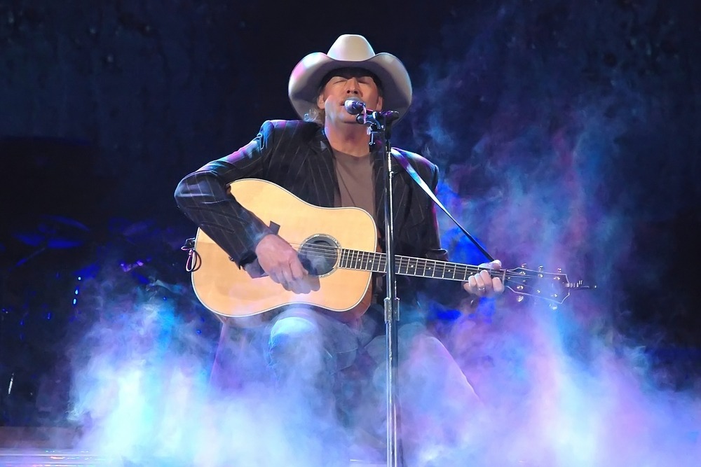 alan,jackson,in,concert,5