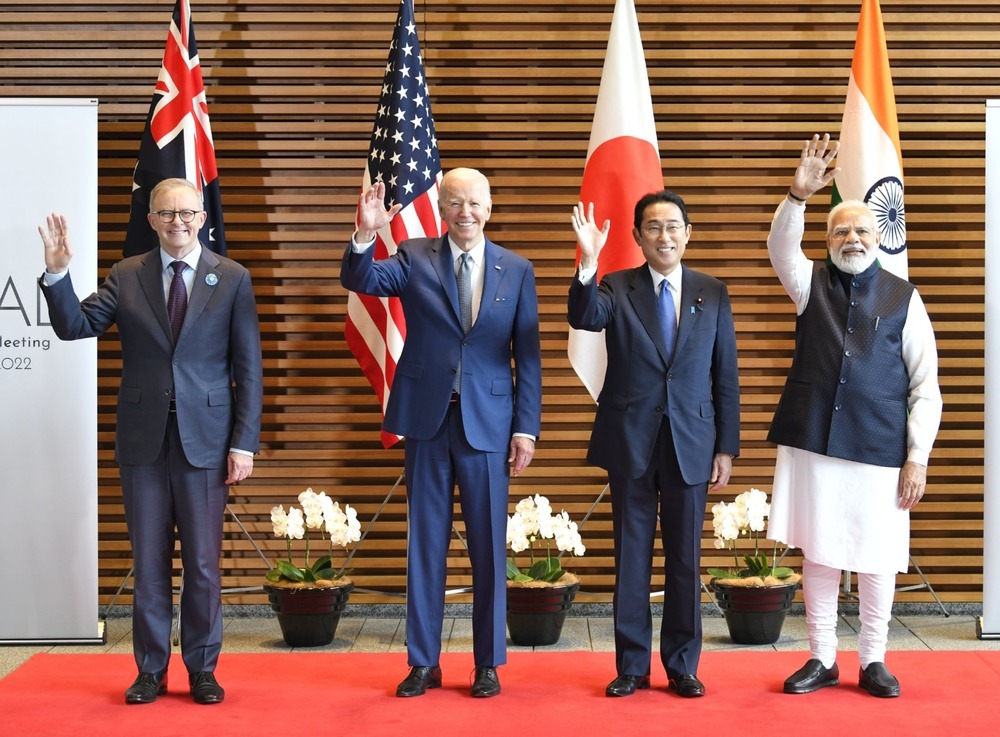 pm,at,the,quad,leaders,family,photo,,in,tokyo,,japan