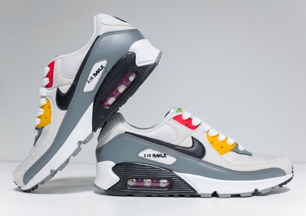 kent,,uk,,01.01.2023,nike,air,max,90,streetwear,sneaker,trainers