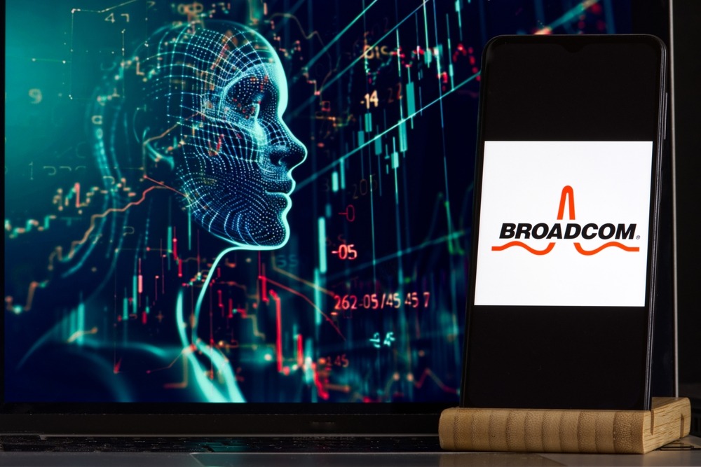 broadcom,logo,displayed,on,a,smartphone,screen,with,a,technology