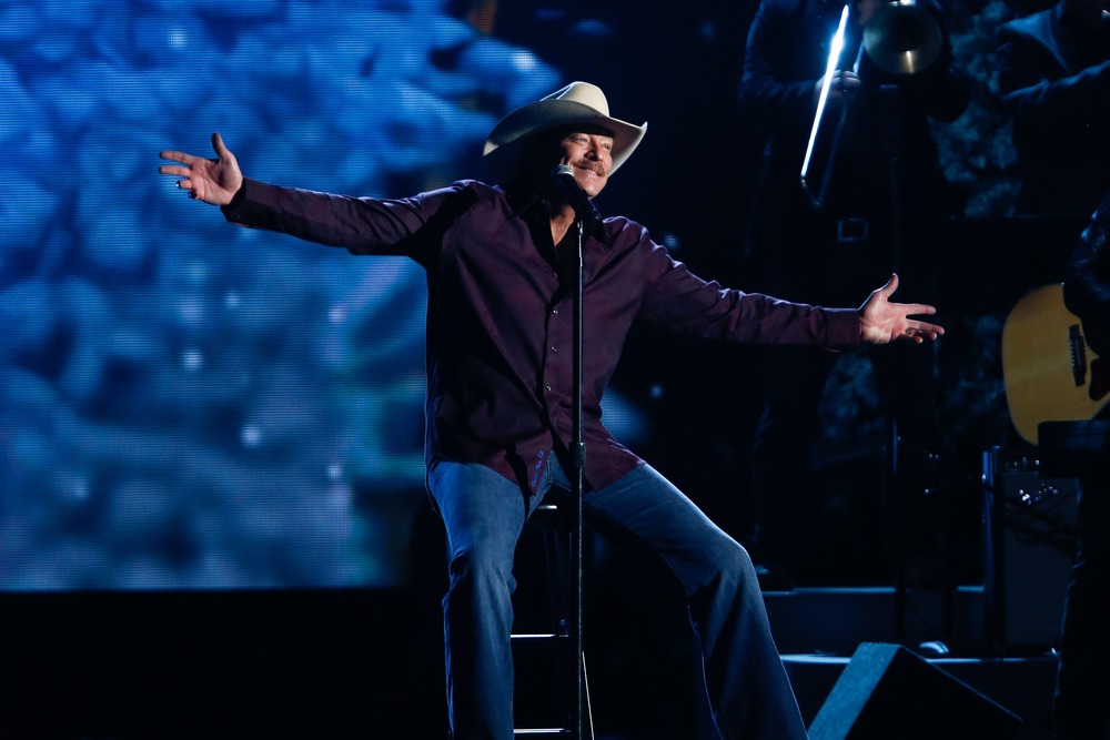 nashville,,tn nov,recording,artist,alan,jackson,performs,at,the,2014