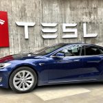 JPMorgan Suggests Investors Shift from Tesla to Auto Parts Suppliers Aptiv and BorgWarner