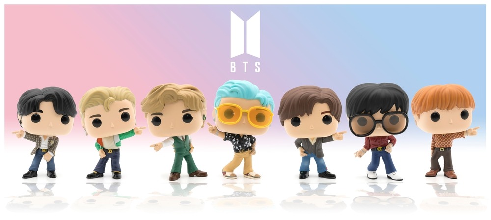 bts,musical,group.,santos,city,,brazil.,01.09.23.,vinyl,figures.,funko