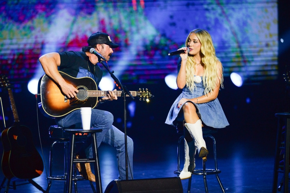 hollywood,,florida, ,november,14,,2024:,megan,moroney,performs,in