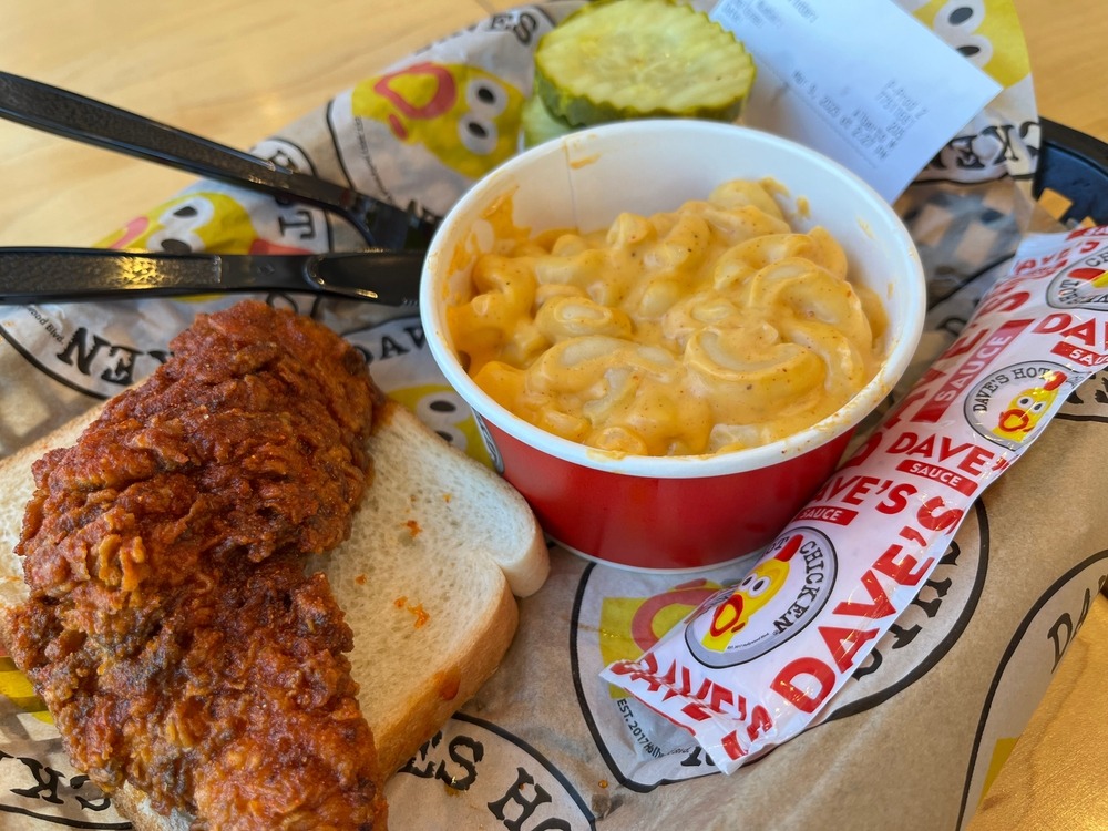 los,angeles,,ca,,usa, ,march,9th,,2025:,chicken,tender