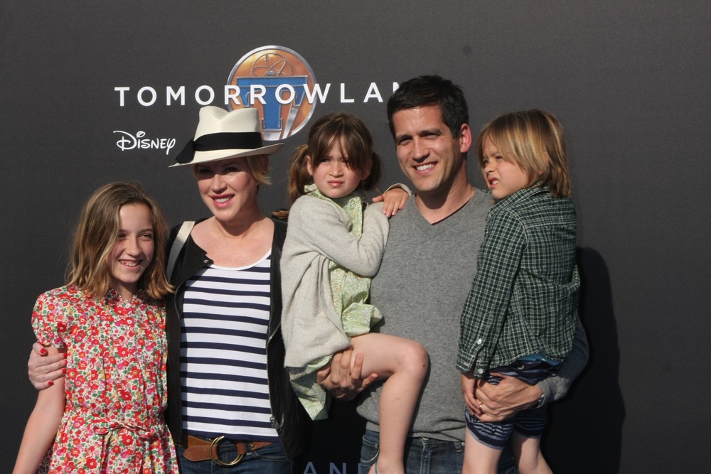 los,angeles, ,may,9:,molly,ringwald,,family,at,the