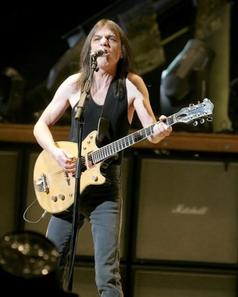Malcolm Young Wikipedia, Biography, Age, Family, Height, Net Worth ...