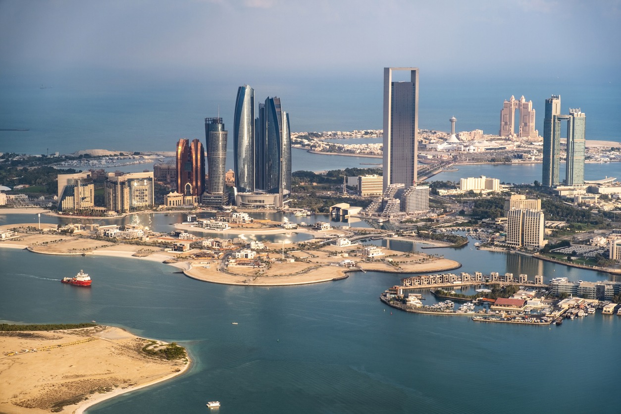 abu dhabi panorama