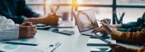 How to Trade Global Stocks with Low Fees and Real-Time Tools