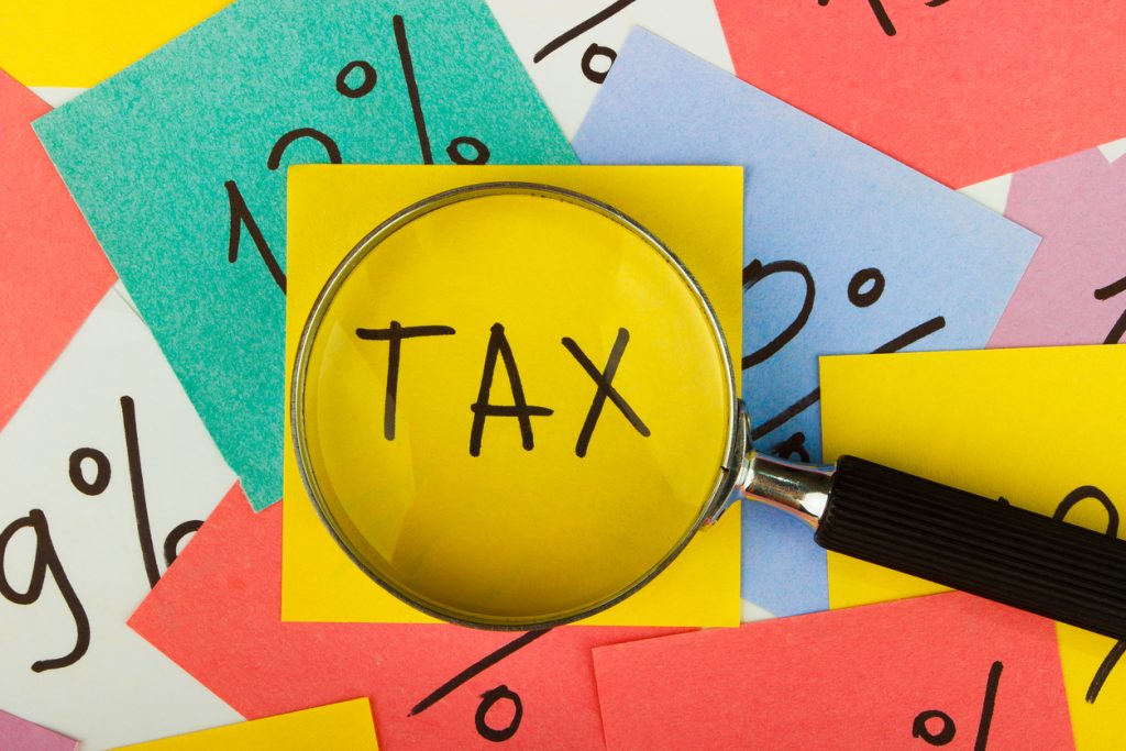 Don’t Get Taxed Twice: Smart Ways to Avoid Double Taxation for Canadian Small Businesses in 2025