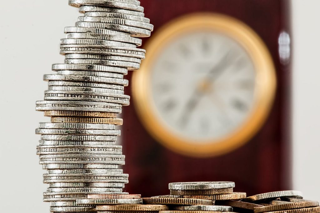 The Rise of Online Business Banking: What CFOs Should Know in 2025