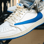 The Best 9 Sneaker Authentication and Value Apps