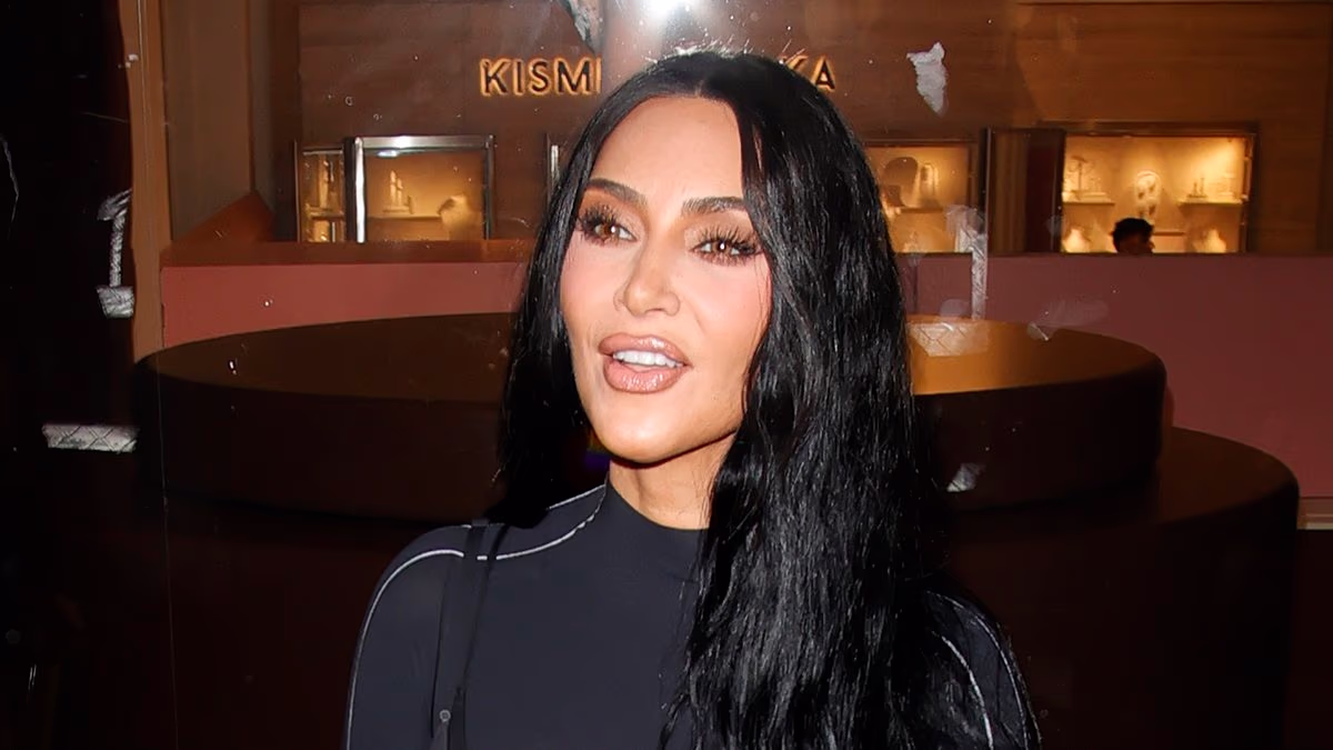 Kim Kardashian arrives at Selfridges in London, hours after a £120,000 weekend with Lewis Hamilton