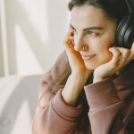 How Music Influences Consumer Spending in Retail and Hospitality