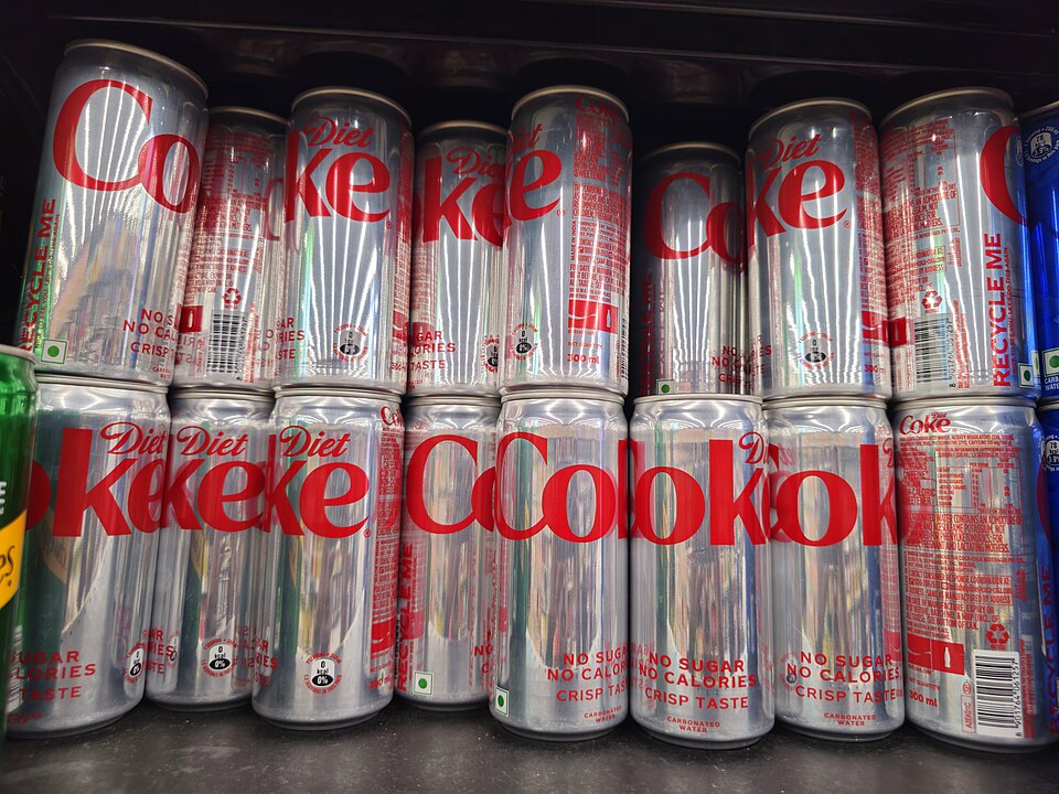 960px diet coke cans