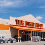 Home Depot Signals Housing Pressure Squeezing U.S. Demand as Contractors Take Expansion