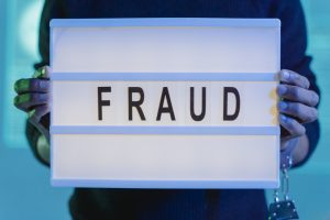 The SEC vs the CFTC: Which US Regulator Should You Report Your Forex or Crypto Scam To?