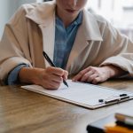 What Recruiters Look for in Finance Candidates and the Tools That Help You Stand Out