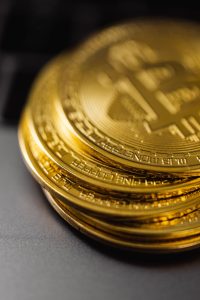 Why Smart Investors Are Quietly Buying Bitcoin Again