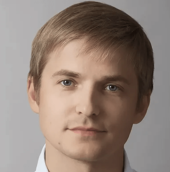 Aleksandr Frolov, headshot